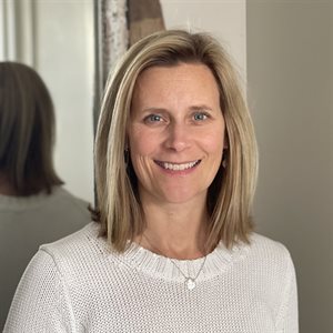 Jonelle VanBastelaar